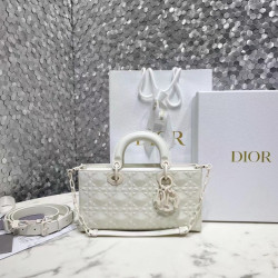 DIOR-喜洋洋