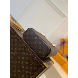 LOUISVUITTON