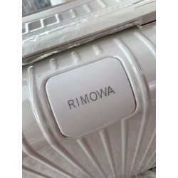 RIMOWA