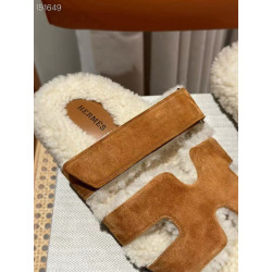 징댄 에르메스 시프레 시어링(Hermès Chypre Shearling) 샌들 经典