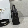 디올 여왕샵 女王 26CM X 15CM X 8CM  (D SIRE 디올 마이 매크로까나쥬백)