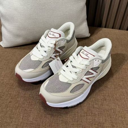 로로피아나 x 뉴발란스 990v6 메이드 인 USA 스니커즈