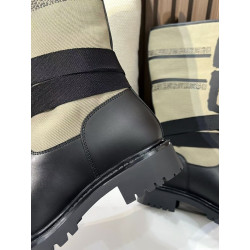 디올-디메이저 부츠