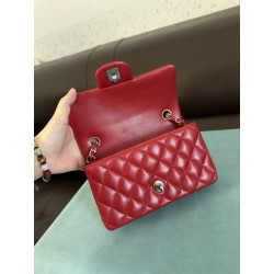 샤넬 지존샵 浩浩 20CM (클래식 뉴미니 플랩 크로스백 레드)