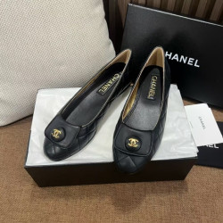 샤넬 퀄팅 발레리나 플랫슈즈