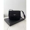프라다 블랙프레임 23CM X 16CM X 11CM
