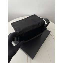 프라다 블랙프레임 23CM X 16CM X 11CM