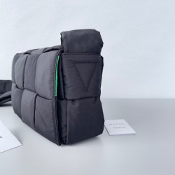 보테가 30CM X 15CM X 7CM