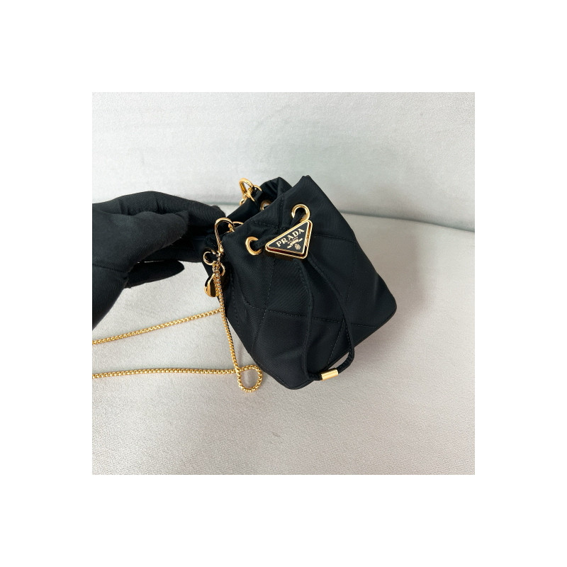 프라다 9.5CM X 9CM X 6CM