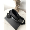프라다 블랙프레임 17CM X 20CM X 5CM