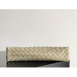 보테가 33CM X  22CM X 7CM