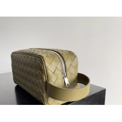 보테가 26CM X 13CM X 10CM