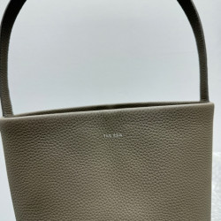 더로우 30CM X 28CM X 15.5CM