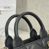 디올 여왕샵 女王 21.5CM X 13CM X 7.5CM (미니 디올 매크로 까나쥬 레이디 북 토트 숄더백 크로스백)