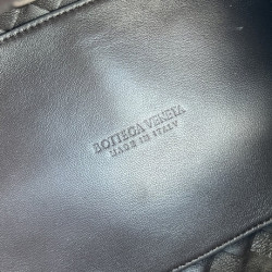 보테가 징공장 静 21CM X 17CM X 16CM