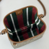 구찌 엠블럼 미니 버킷백 20.5CM X 18CM X 11.5CM