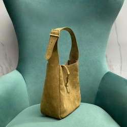 입생로랑 22CM X 9.5CM X 21.5CM