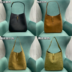 입생로랑 30CM X 13CM X 31CM
