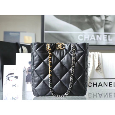 CHANEL-枫叶