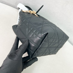 디올 뜨주흐 버티컬 나노 토트백 매크로까나쥬 16CM X 18CM X 12CM