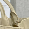 디올 여왕샵 女王 21.5CM X 13CM X 7.5CM (미니 디올 매크로 까나쥬 레이디 북 토트 숄더백 크로스백)