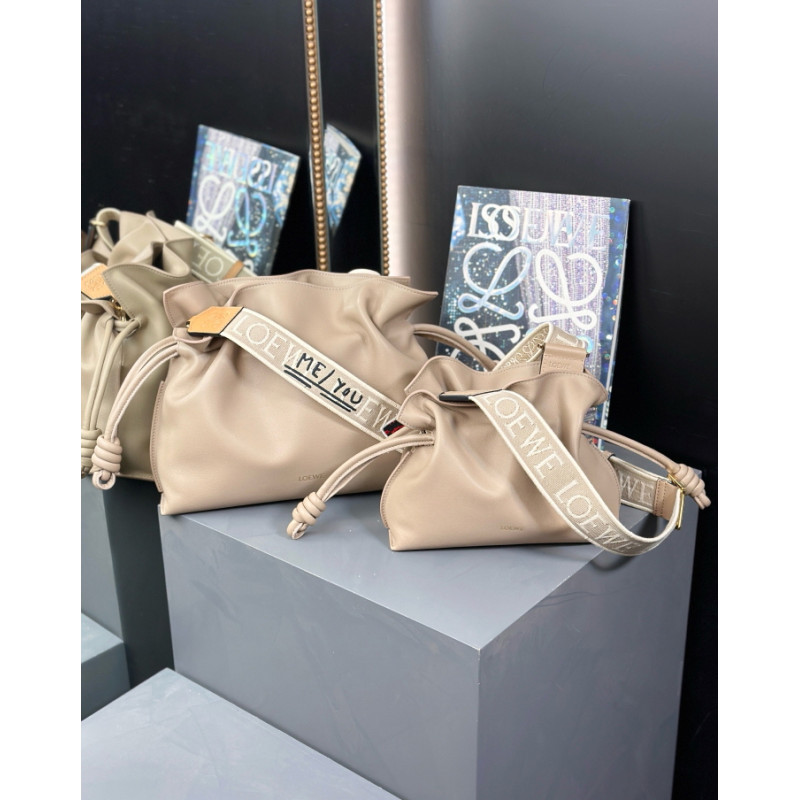 로에베 芒果  迷你22.5CM  中号30CM