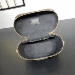 루이비통 19CM X 11CM X 13CM