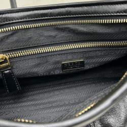 프라다 32CM