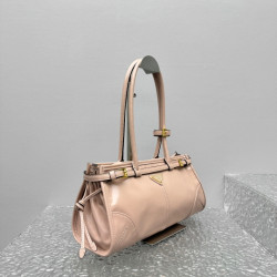 프라다 32CM