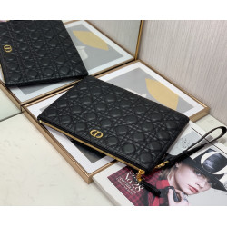 디올 30CM X 21CM