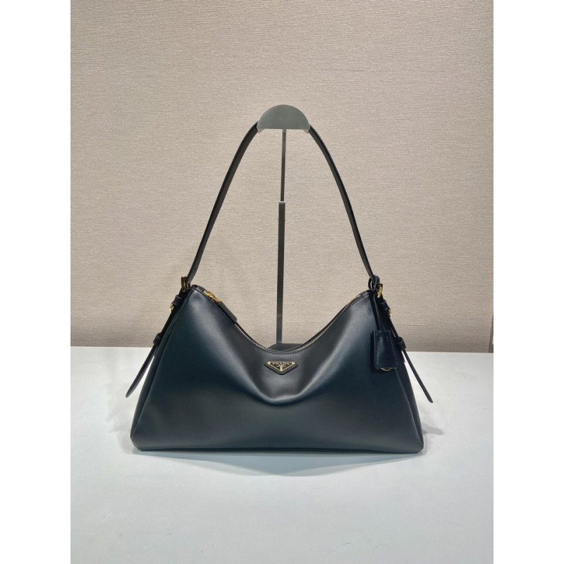 프라다 39CM X  24CM X 11CM