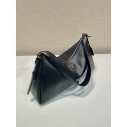 프라다 39CM X  24CM X 11CM