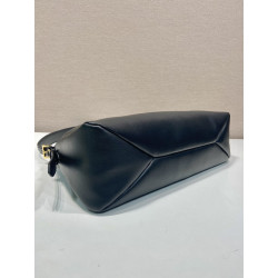 프라다 39CM X  24CM X 11CM