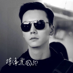크롬하츠 선글라스
