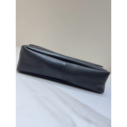 더로우 27.9CM X 7.6CM X 22.1CM