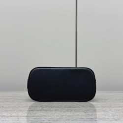 루이비통 여왕샵 女王 18CM X 12CM X 8CM