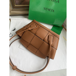 보테가 23CM X 9CM X 21CM