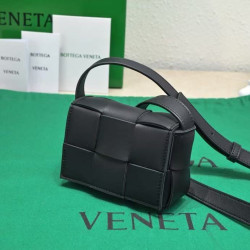 보테가 12CM X 8CM X 4CM