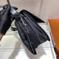 프라다 23.5CM/30CM/36CM/38CM