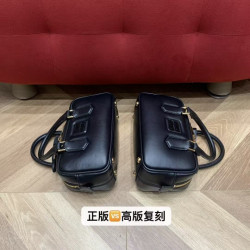 미우미우 22CM/27CM