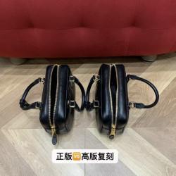 미우미우 22CM/27CM
