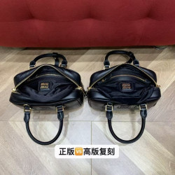 미우미우 22CM/27CM