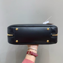 미우미우 22CM/27CM