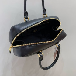 미우미우 22CM/27CM