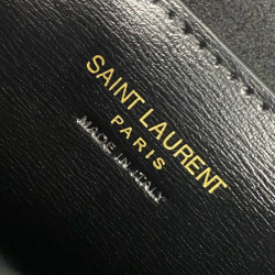 입생로랑(SAINT LAURENT) 볼테르 카산드라 탑핸들 숄더백 17.5CM X 21CM X 8CM