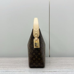 루이비통 여왕샵 女王 40CM X 11CM X 31CM