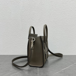 셀린느 20CM X 21CM X 10CM