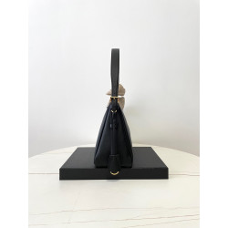 프라다 블랙프레임 39CM