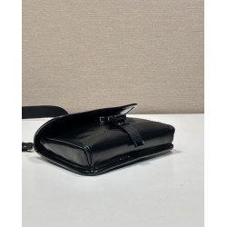 프라다 18CM X 13CM X 3CM