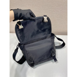 프라다 20CM X 19CM X 10CM